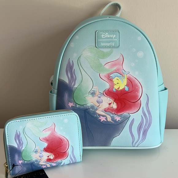 NWT Loungefly Disney The Little Mermaid Giggles Mini Backpack and wallet set - Picture 2 of 10